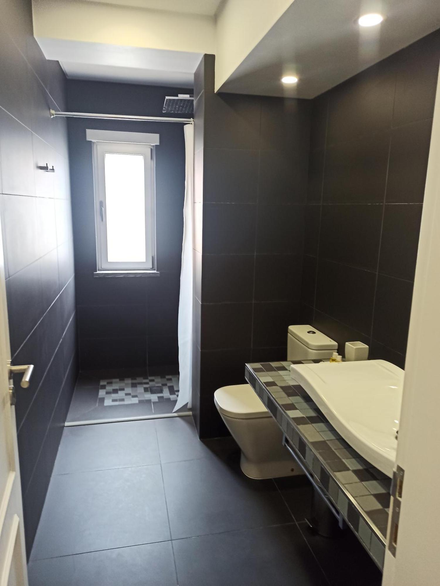 아토우기아다발레이아 Supertubos House Peniche B&B 객실 사진