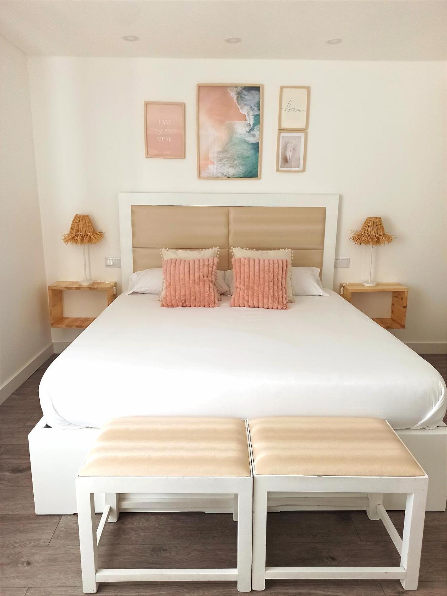아토우기아다발레이아 Supertubos House Peniche B&B 객실 사진
